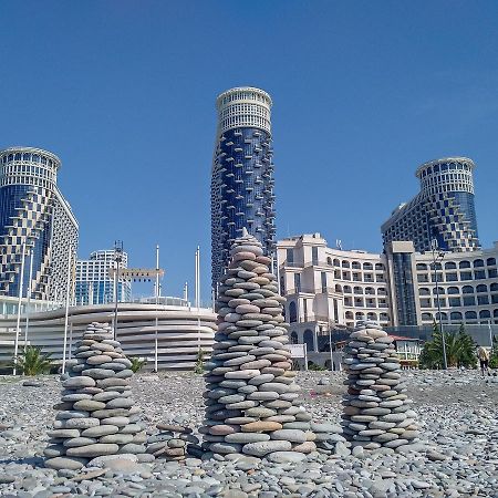 Apartment On Khimshiashvili Batumi Ngoại thất bức ảnh