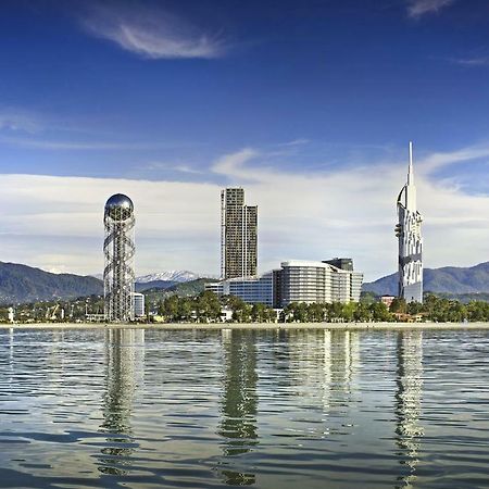 Apartment On Khimshiashvili Batumi Ngoại thất bức ảnh