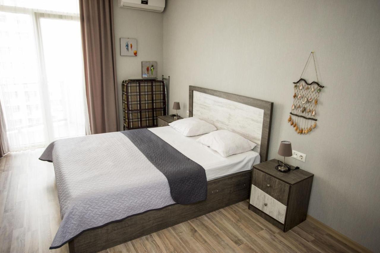 Apartment On Khimshiashvili Batumi Ngoại thất bức ảnh