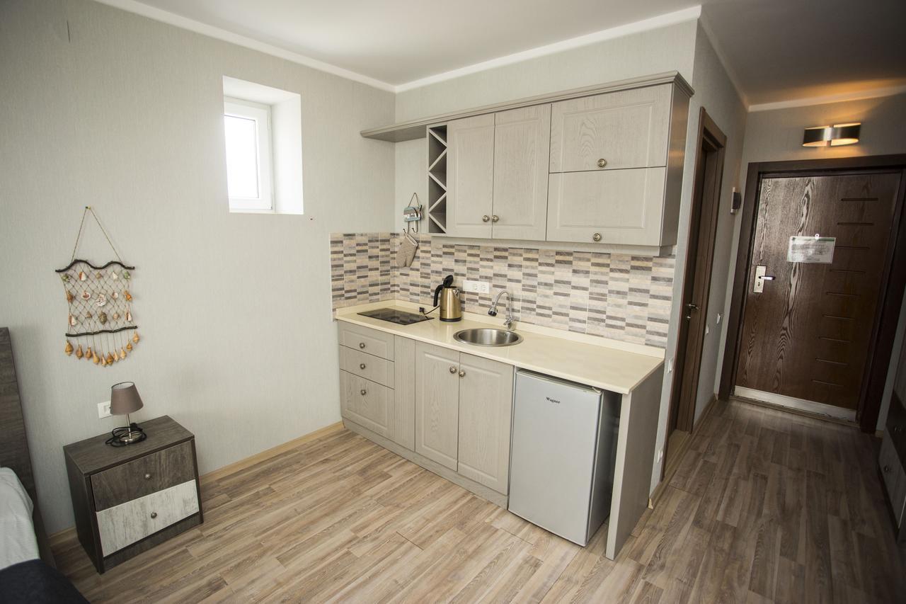 Apartment On Khimshiashvili Batumi Ngoại thất bức ảnh